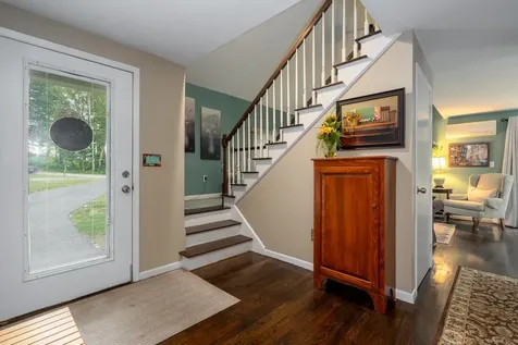 6 Temple Drive Litchfield NH 03052