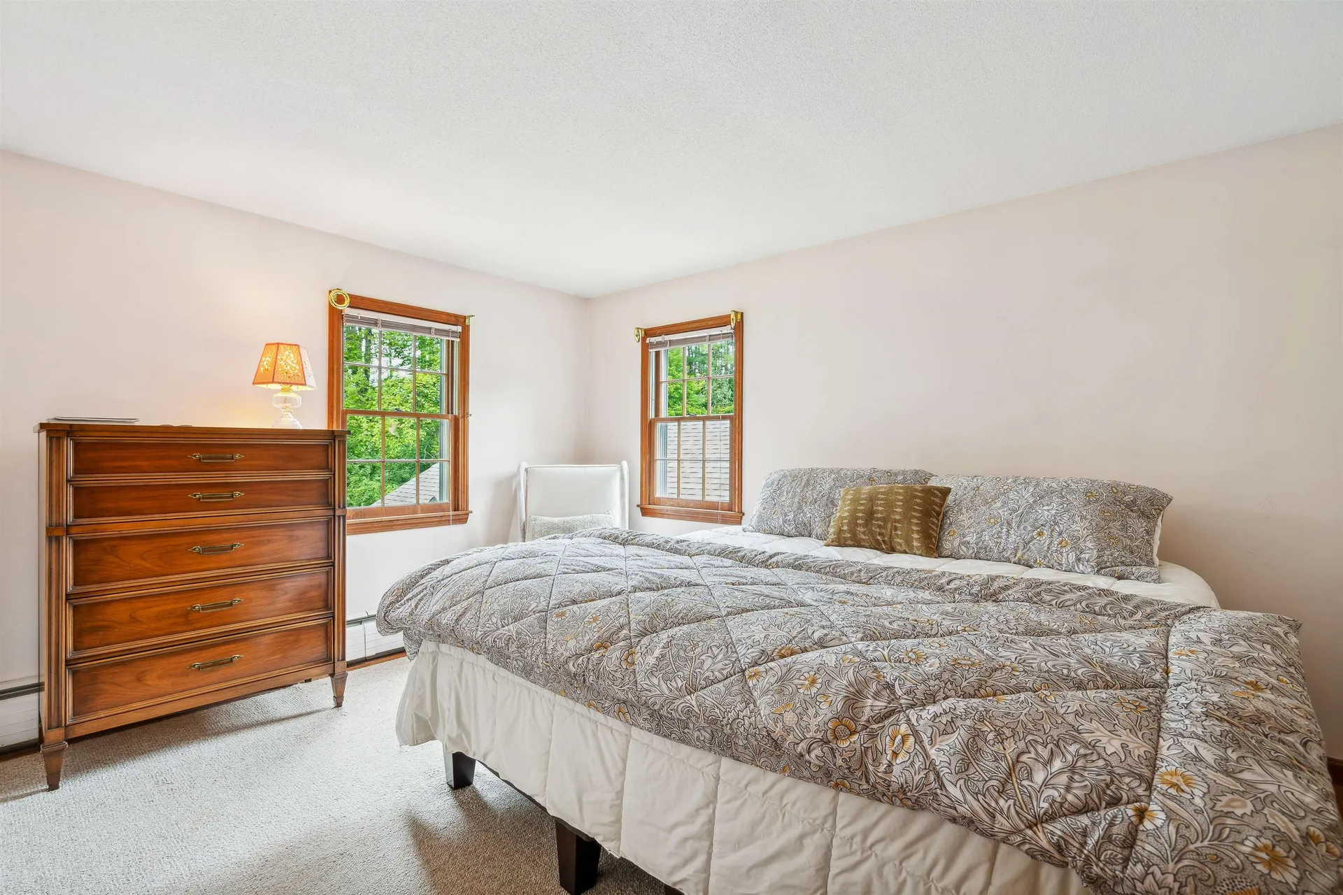 33 Rayton Road Hanover NH 03755