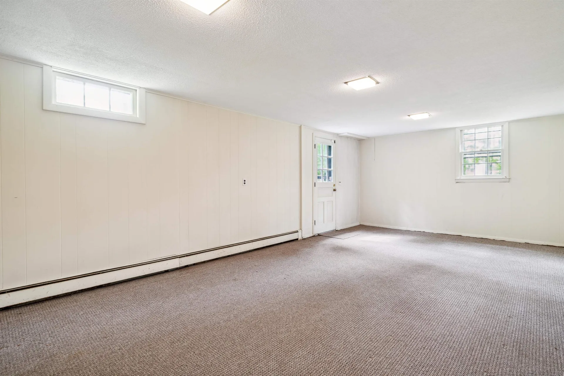 33 Rayton Road Hanover NH 03755