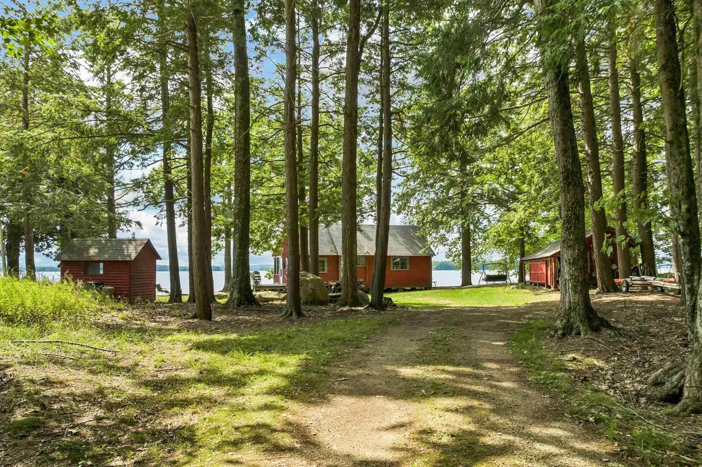 47 Pot O Beans Road Moultonborough NH 03254