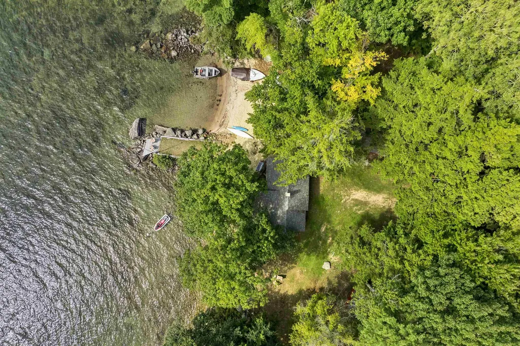 47 Pot O Beans Road Moultonborough NH 03254