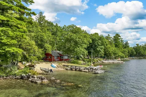 47 Pot O Beans Road Moultonborough NH 03254