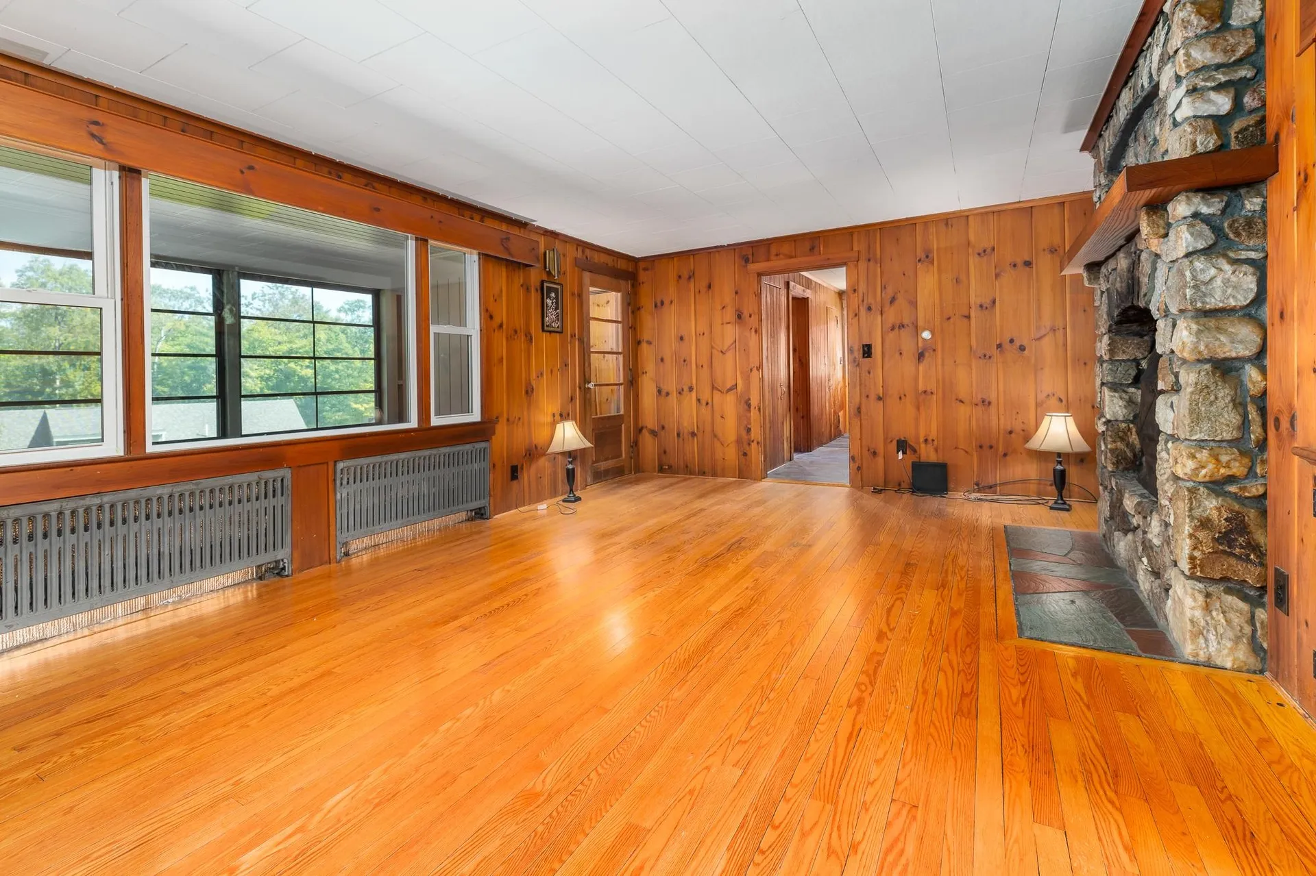 33 West Court Road Sunapee NH 03782