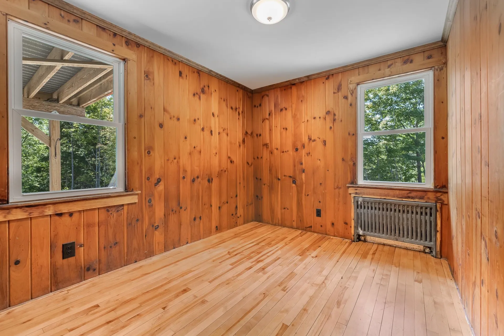 33 West Court Road Sunapee NH 03782