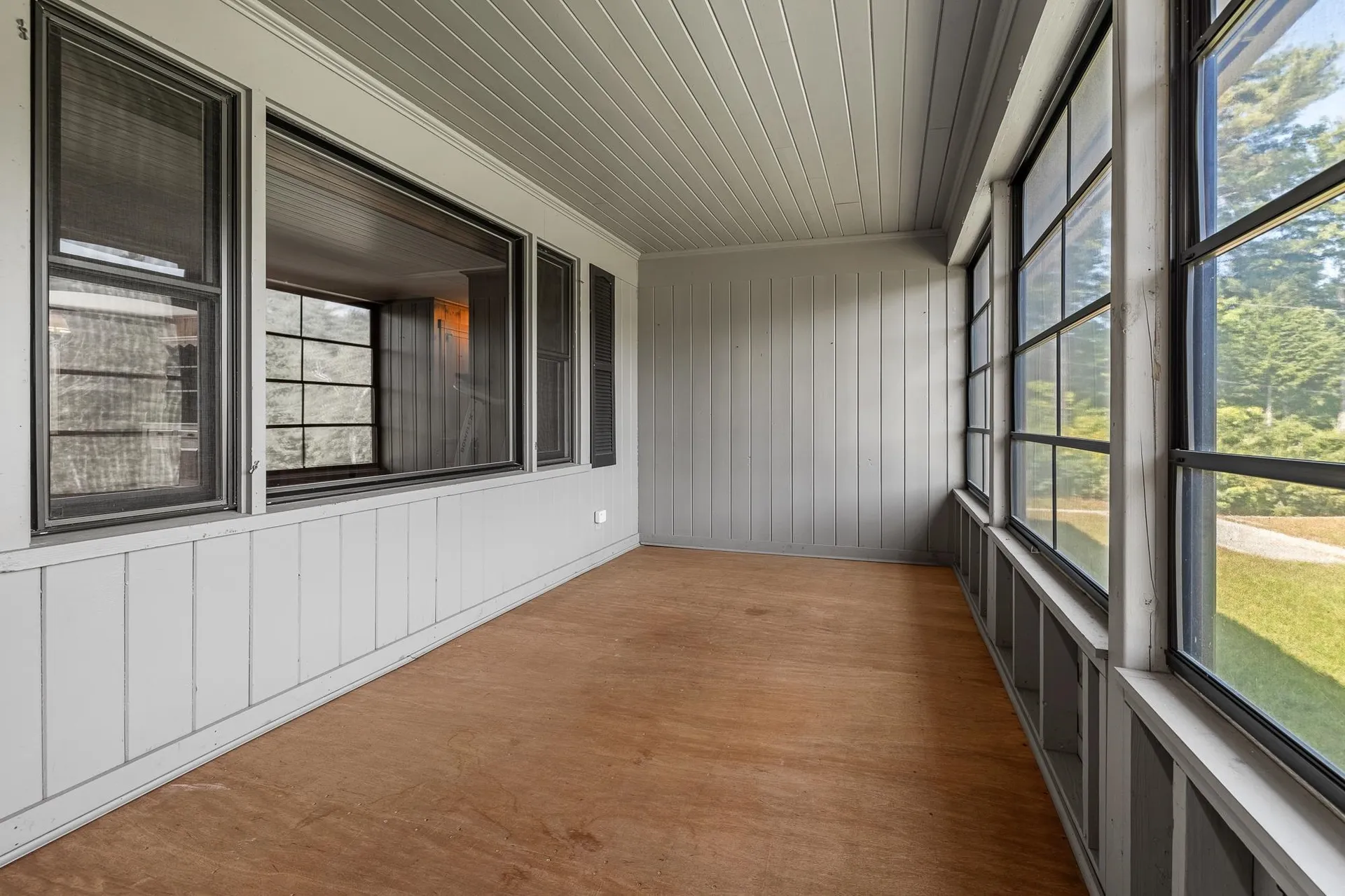 33 West Court Road Sunapee NH 03782