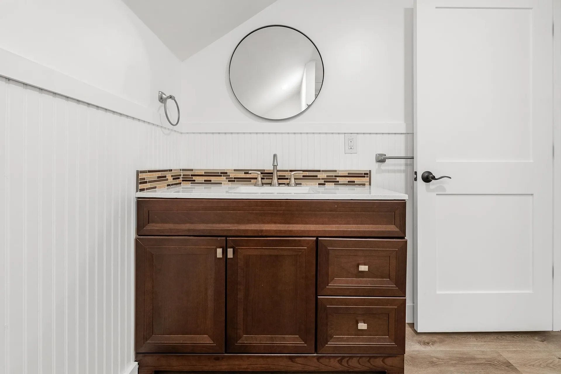 33 West Court Road Sunapee NH 03782