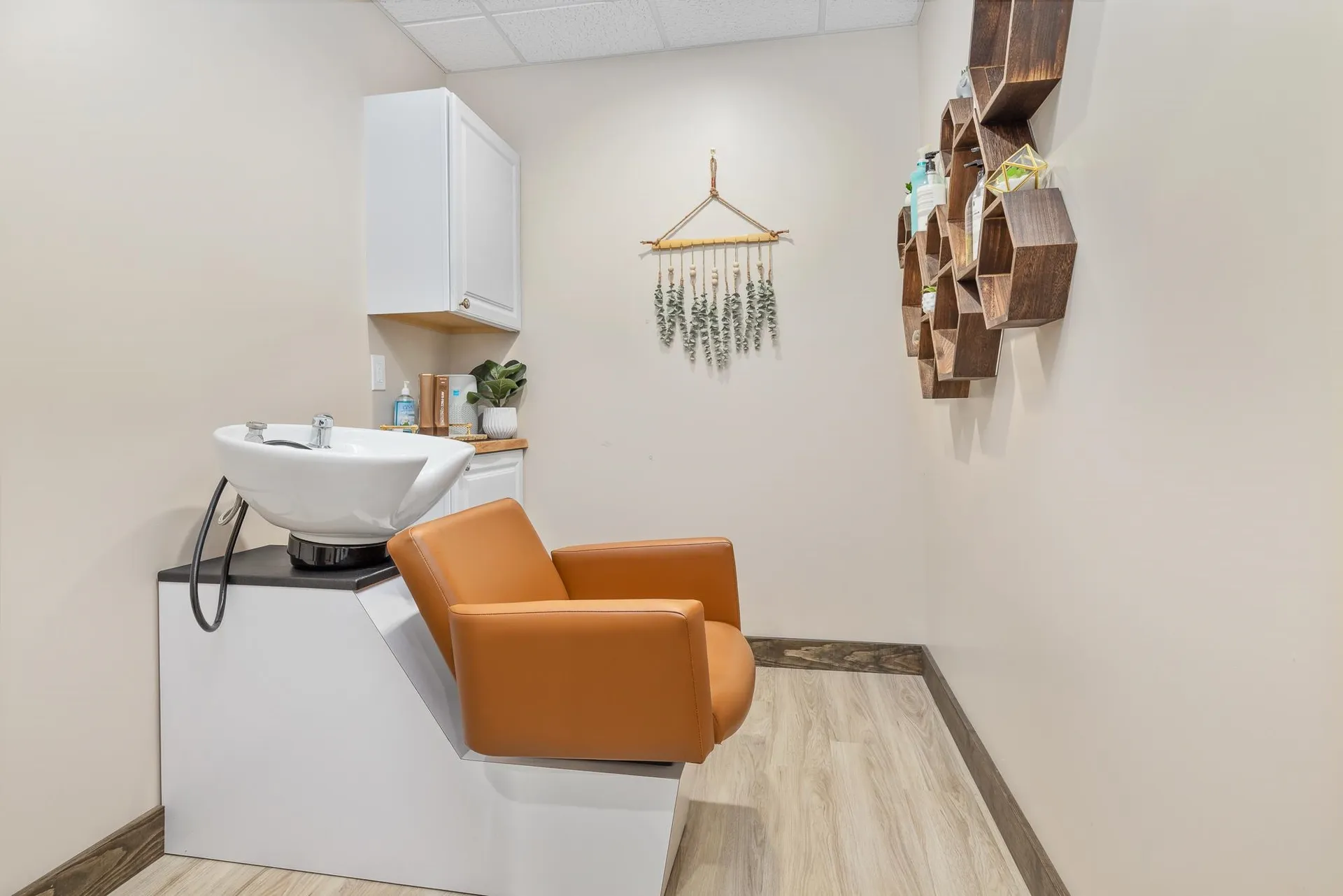 33 West Court Road Sunapee NH 03782