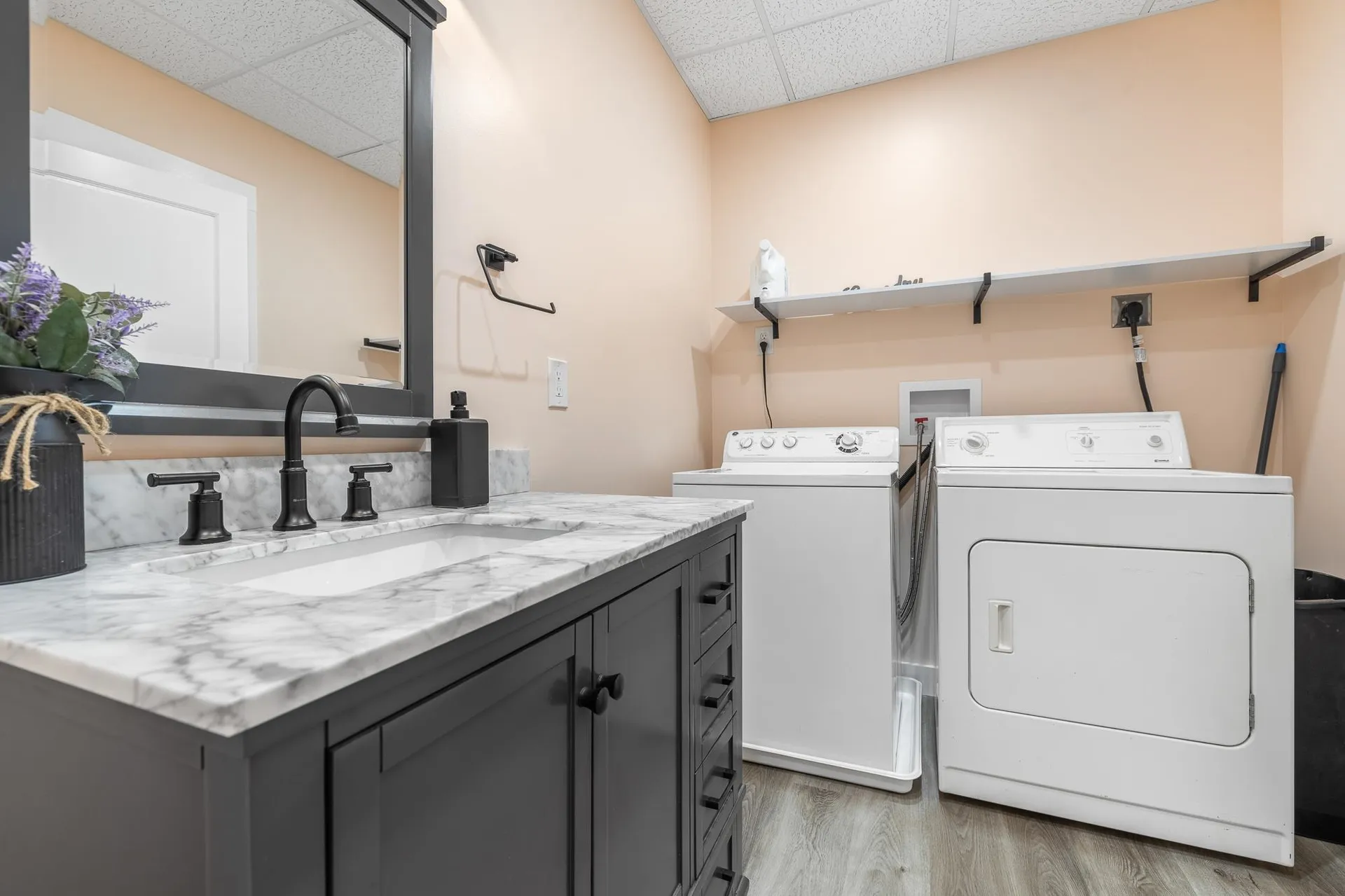 33 West Court Road Sunapee NH 03782