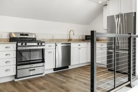 33 West Court Road Sunapee NH 03782