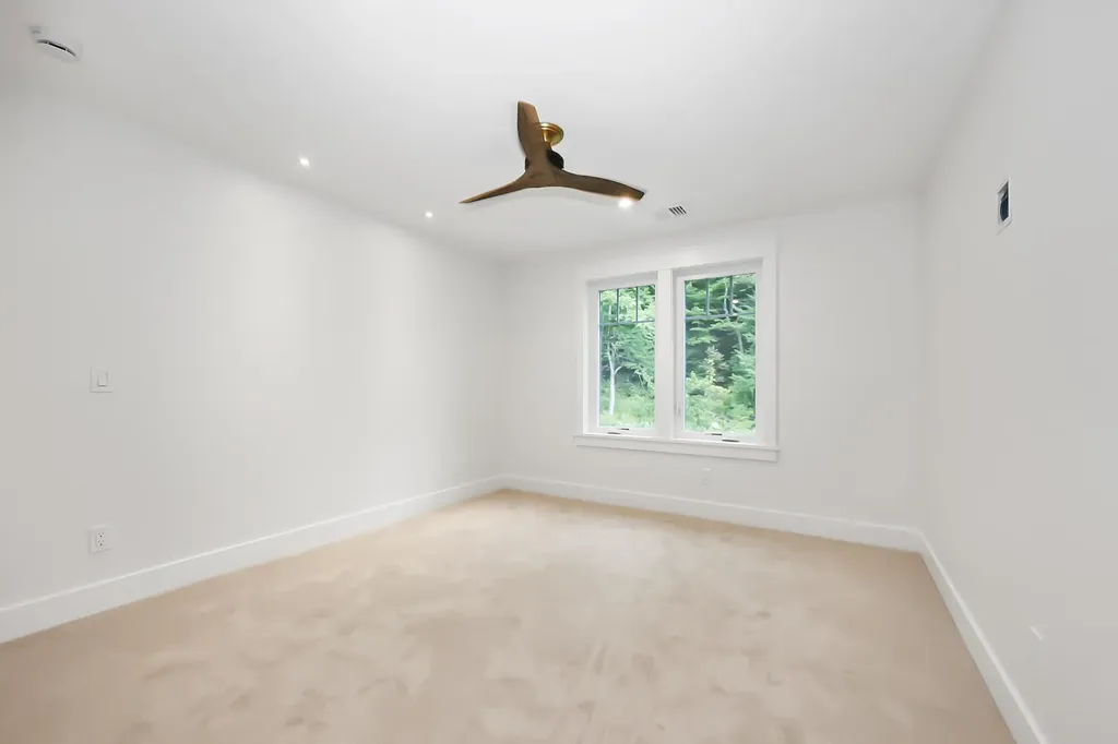 Lot 7 Jenkins Road Bedford NH 03110