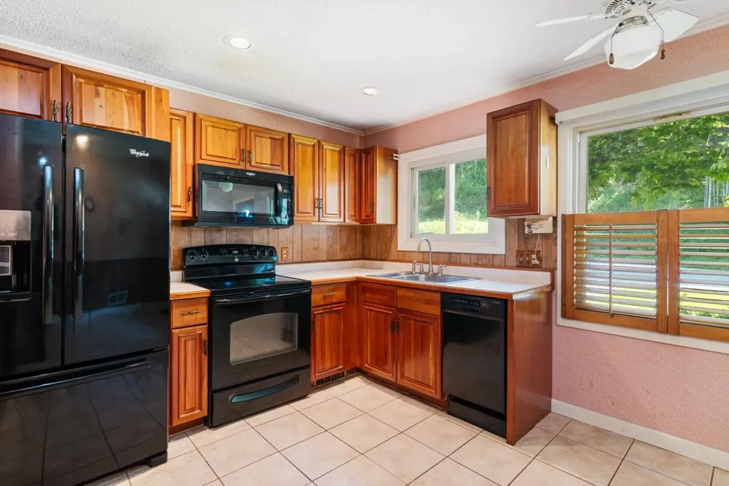 42 Maplewood Avenue Barre City VT 05641