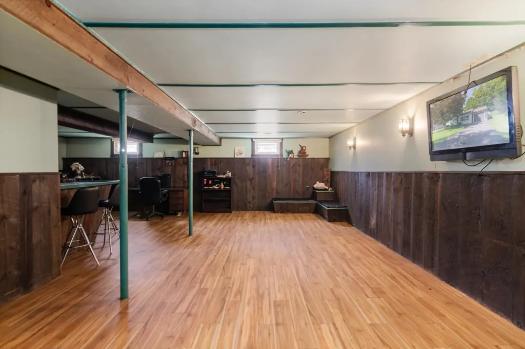 42 Maplewood Avenue Barre City VT 05641