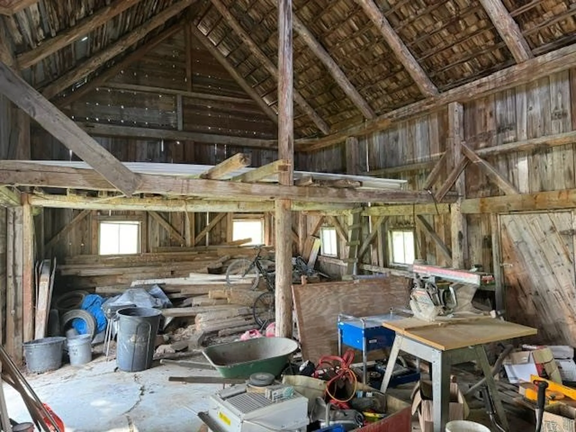 28 Edsall Road Greensboro VT 05841