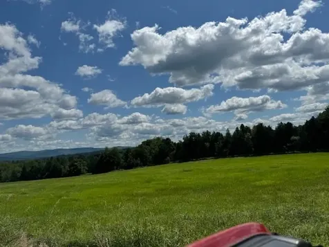 28 Edsall Road Greensboro VT 05841
