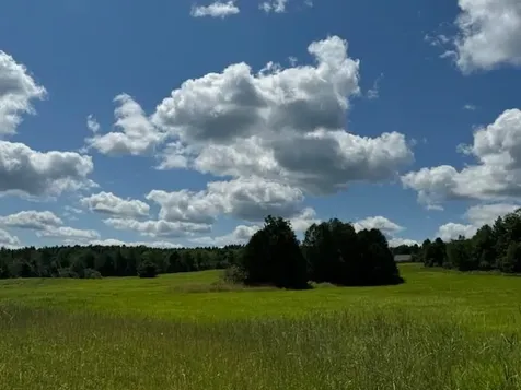 28 Edsall Road Greensboro VT 05841