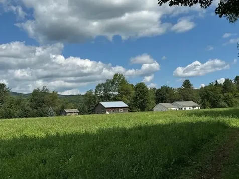28 Edsall Road Greensboro VT 05841