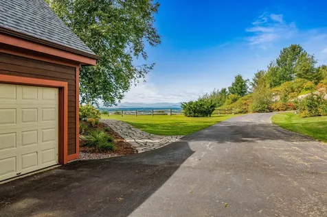 290 Ledgewood Drive Williston VT 05495