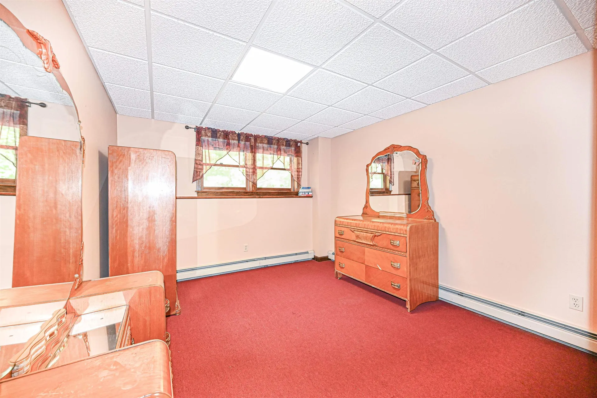 9 Rockforest Drive Hooksett NH 03106