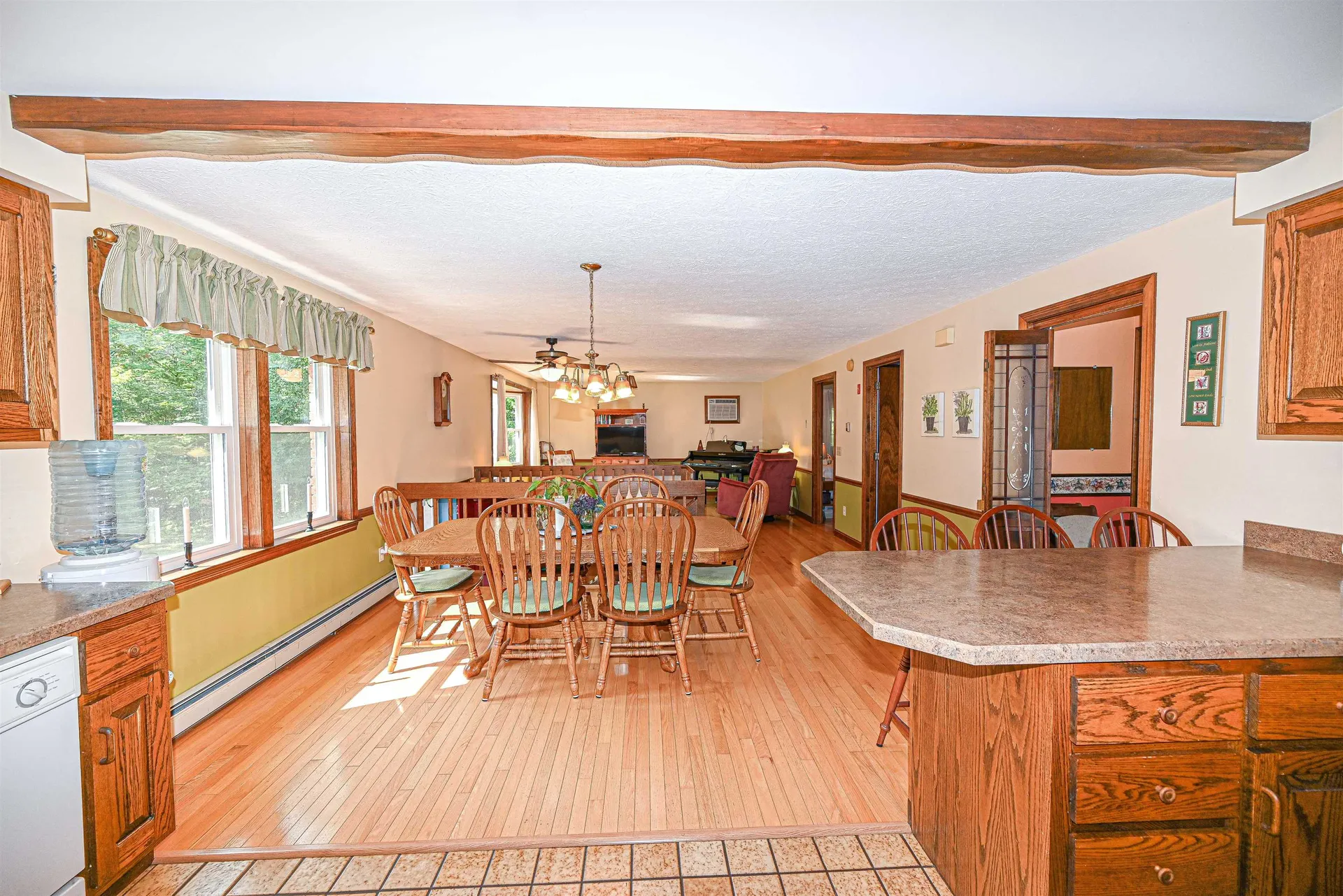 9 Rockforest Drive Hooksett NH 03106