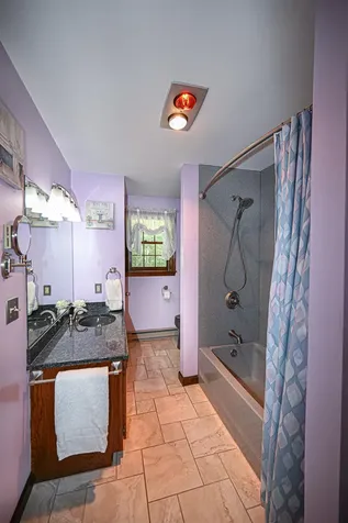 9 Rockforest Drive Hooksett NH 03106