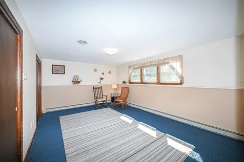 9 Rockforest Drive Hooksett NH 03106