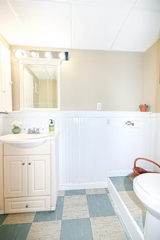 9 Rockforest Drive Hooksett NH 03106