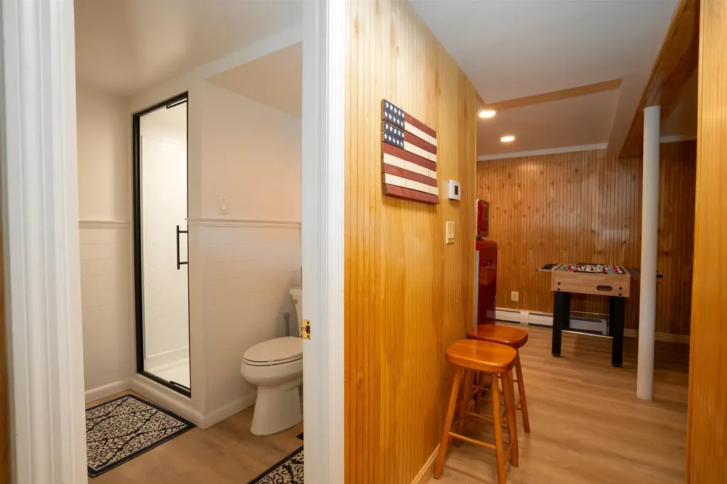 201 Pratt Bridge Road Jamaica VT 05343