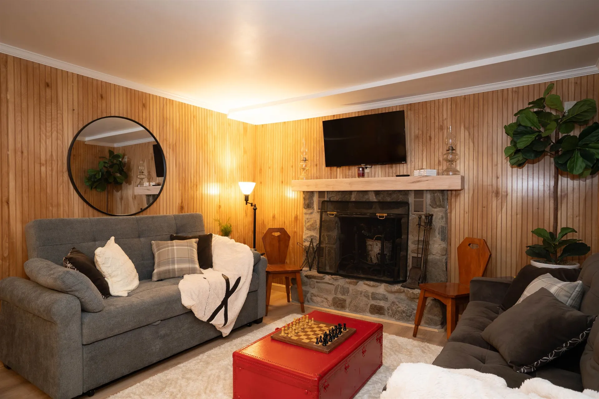 201 Pratt Bridge Road Jamaica VT 05343