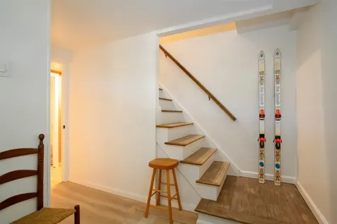 201 Pratt Bridge Road Jamaica VT 05343