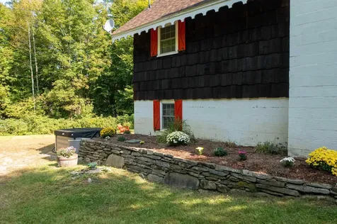 201 Pratt Bridge Road Jamaica VT 05343