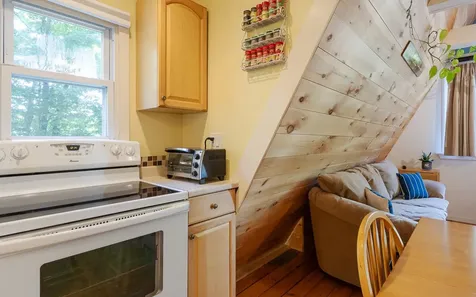 369 Route 9 W Wilmington VT 05363