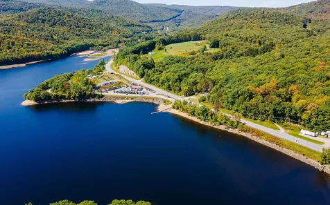 369 Route 9 W Wilmington VT 05363