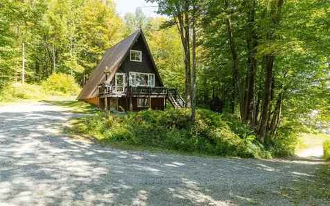 369 Route 9 W Wilmington VT 05363