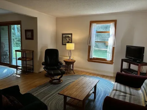 141 Ledgewood Circle Burlington VT 05401