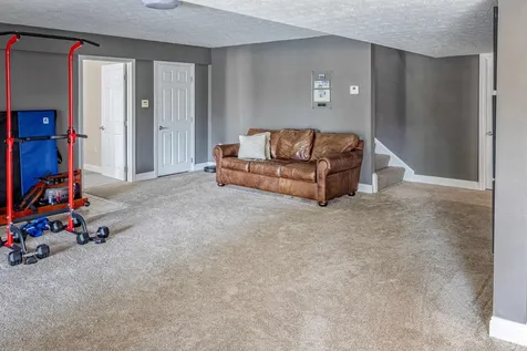 1 Cole Circle Madbury NH 03823