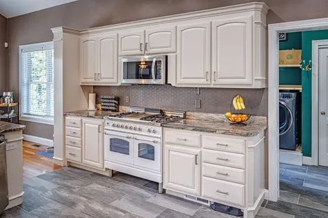 1 Cole Circle Madbury NH 03823