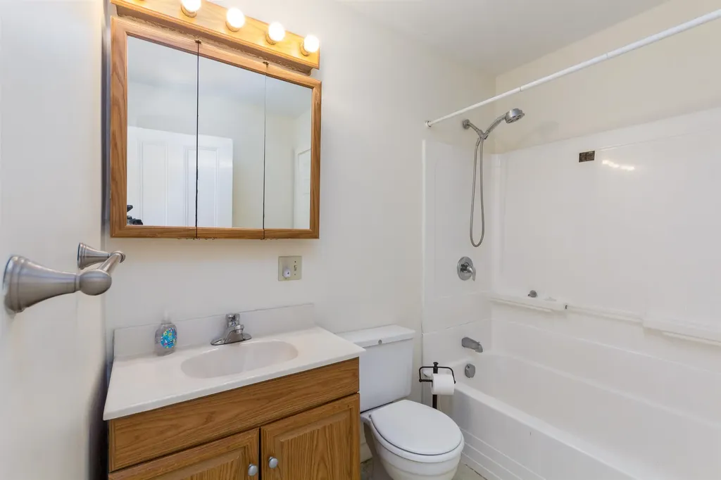 33 Bishop Street St. Albans City VT 05478