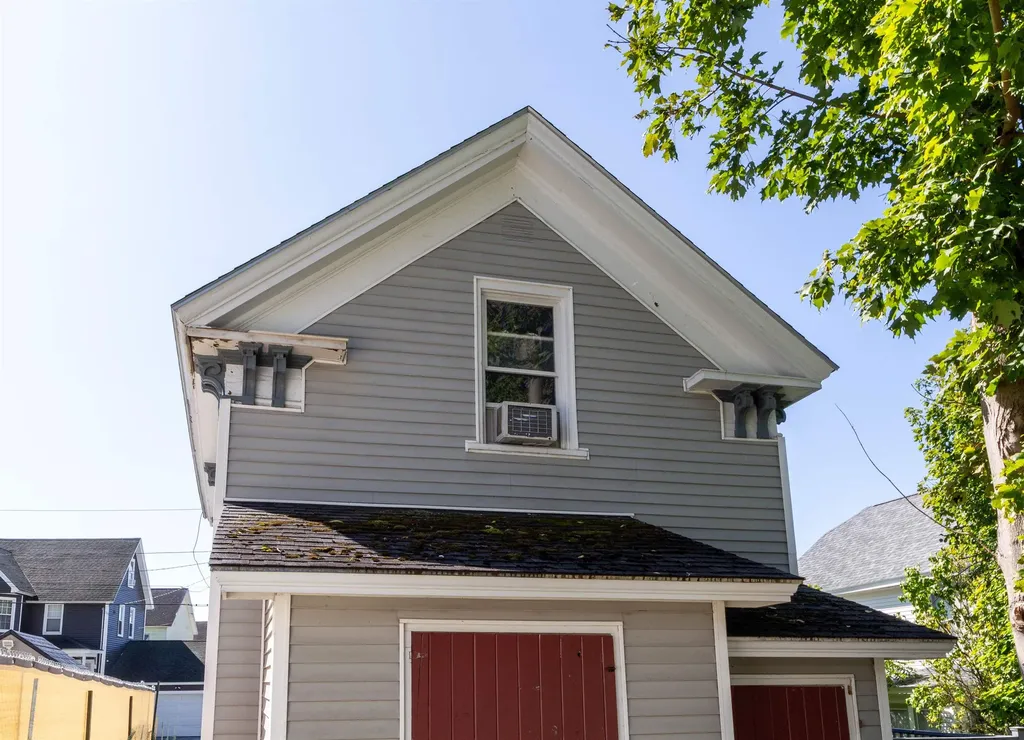 33 Bishop Street St. Albans City VT 05478