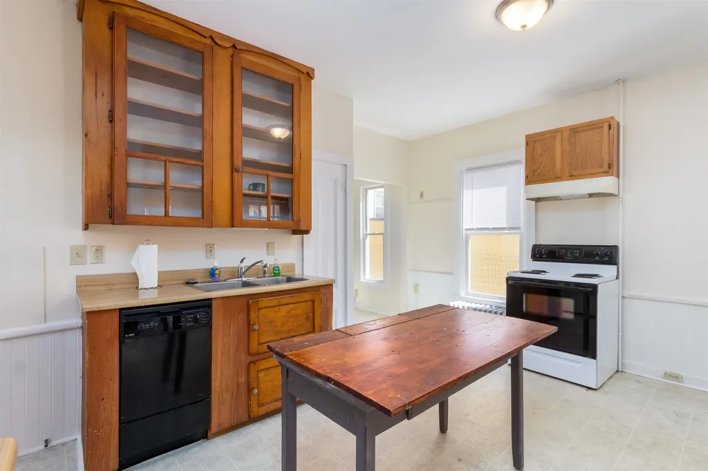 33 Bishop Street St. Albans City VT 05478