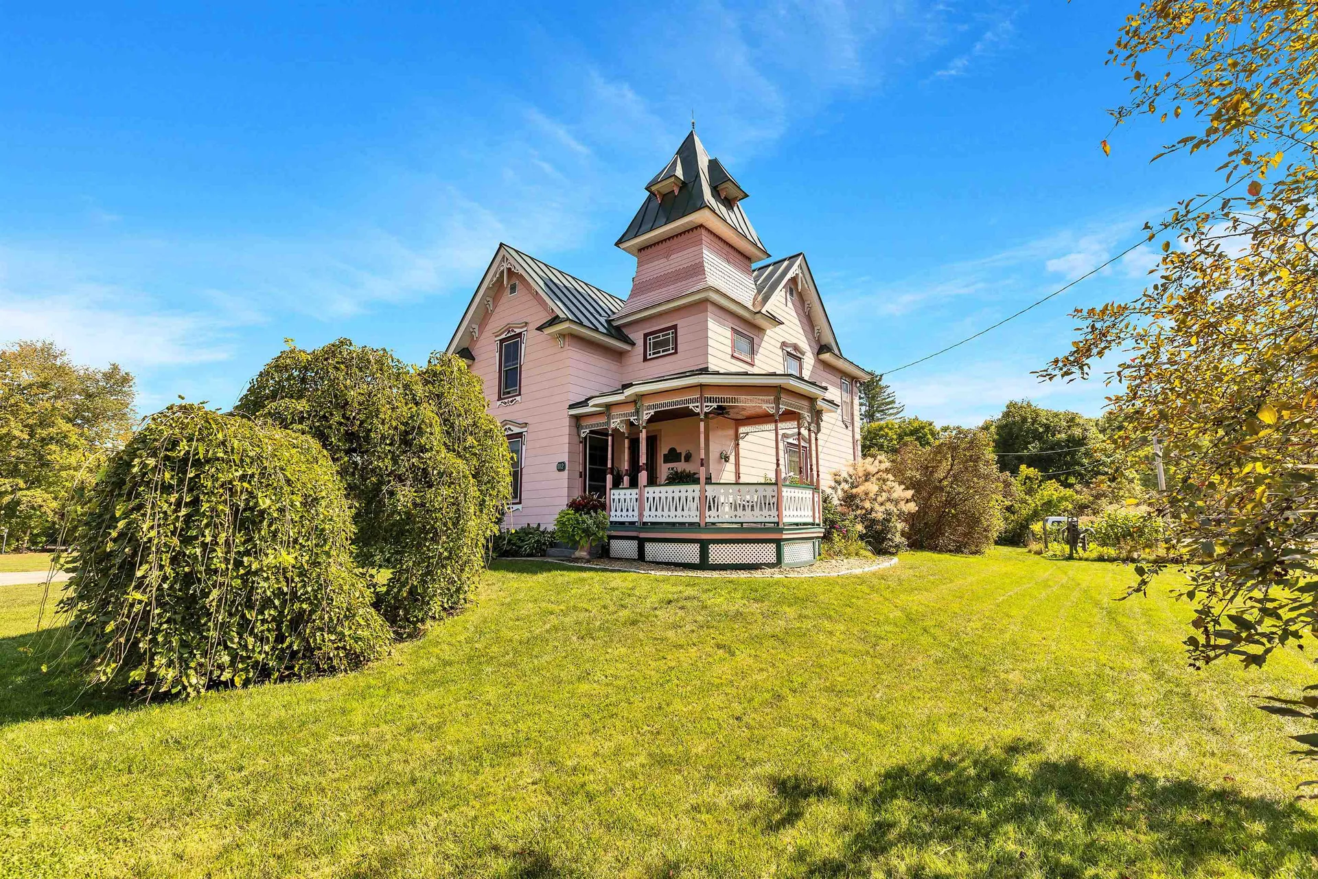 112 S Mast Street Goffstown NH 03045