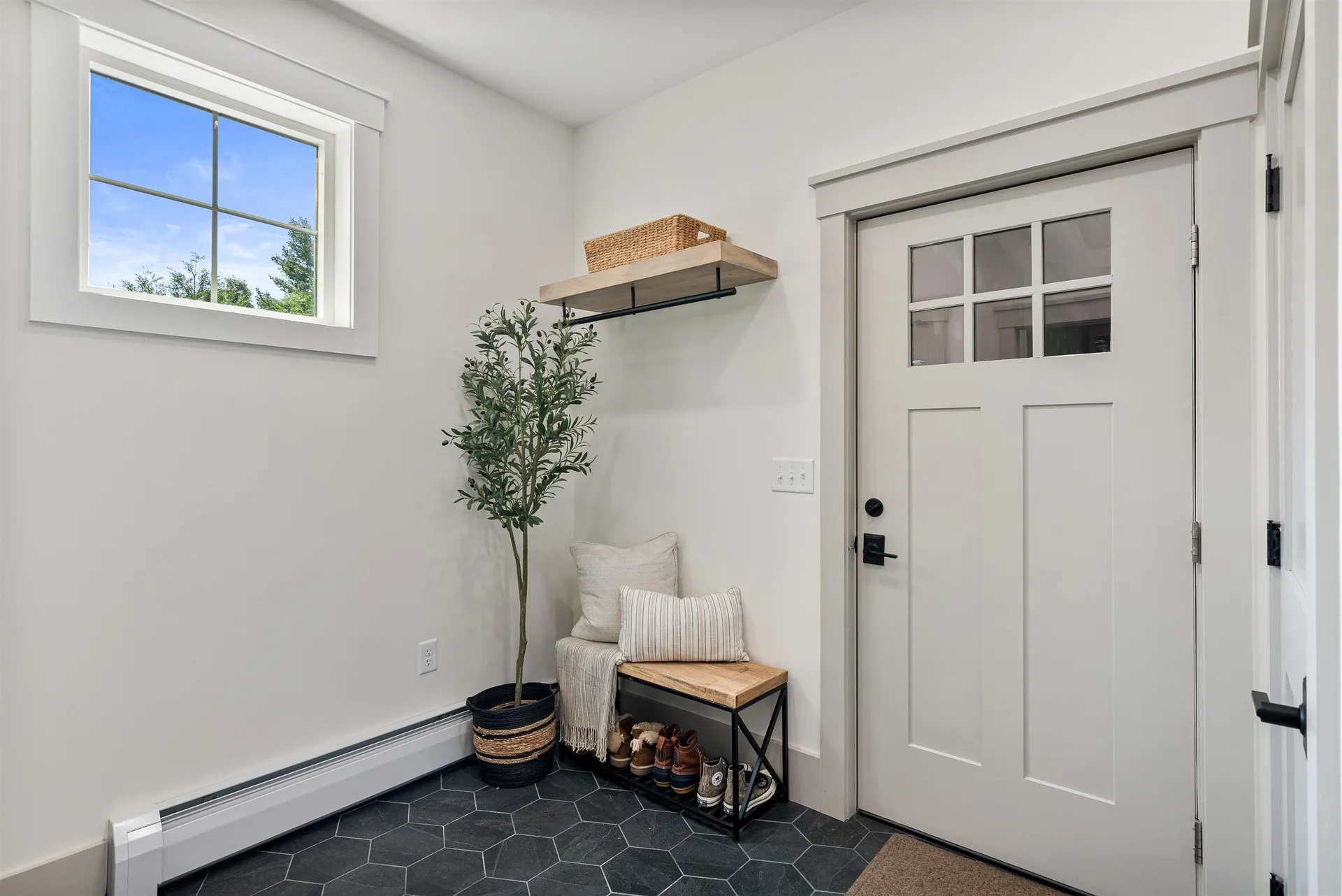 658 Main Street Colchester VT 05446