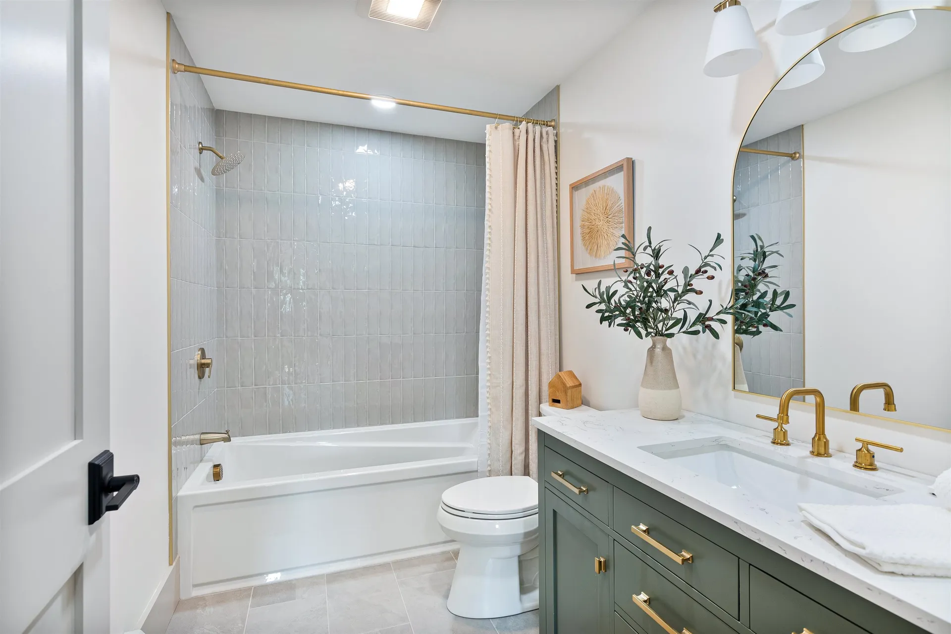 658 Main Street Colchester VT 05446