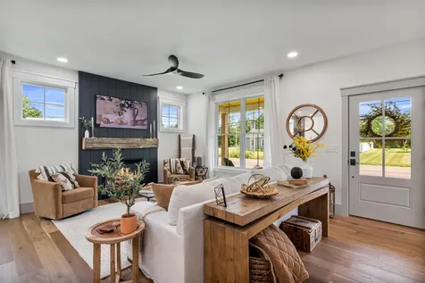 658 Main Street Colchester VT 05446