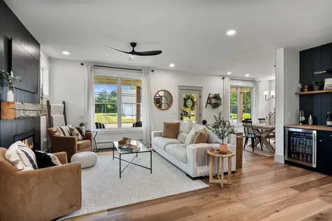 658 Main Street Colchester VT 05446