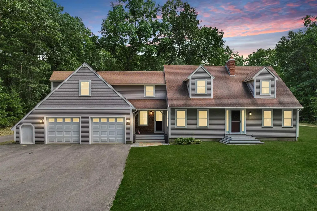 131 Castle Hill Road Windham NH 03087