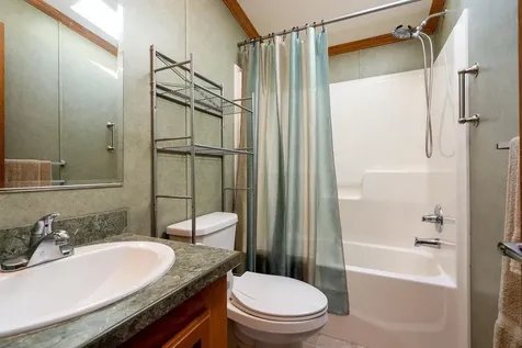 39 Cortland Way Barrington NH 03825