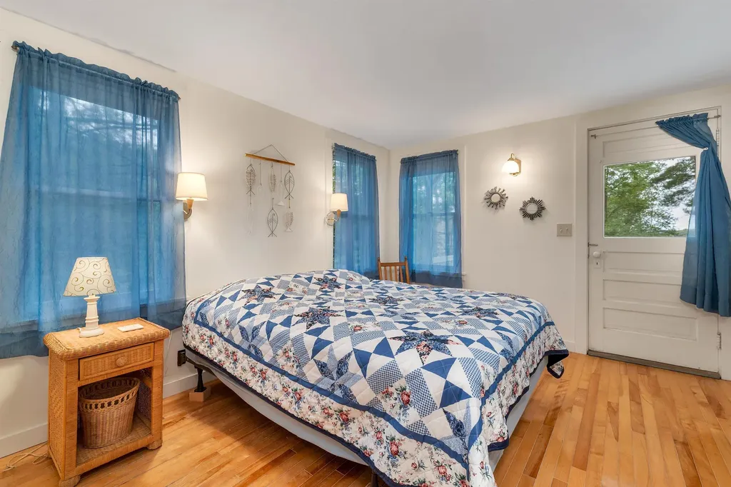 58 Point O Pines Road Wolfeboro NH 03894