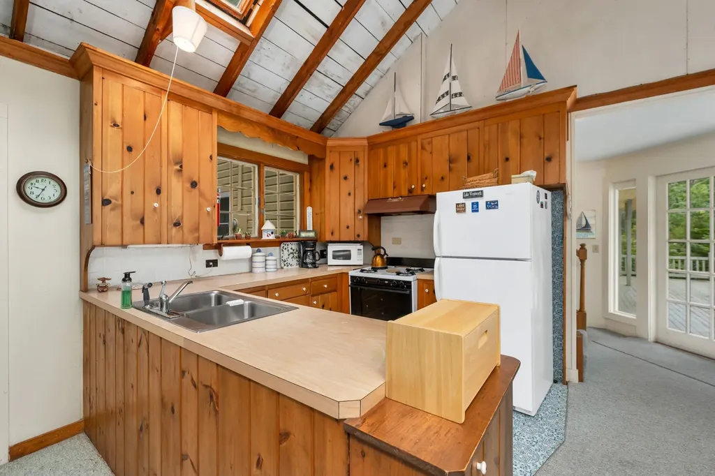 58 Point O Pines Road Wolfeboro NH 03894