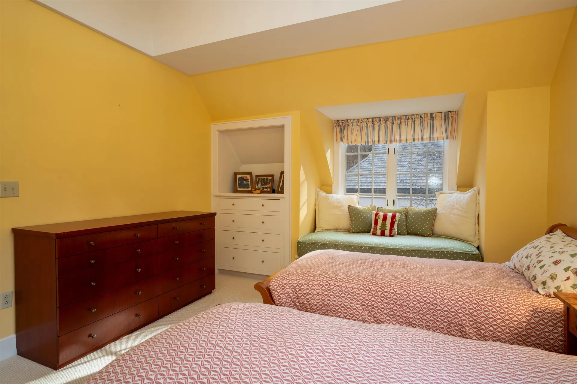 33 Forest Haunts Road Winhall VT 05340