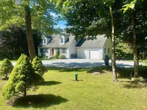 182 Mending Walls Road Manchester VT 05255